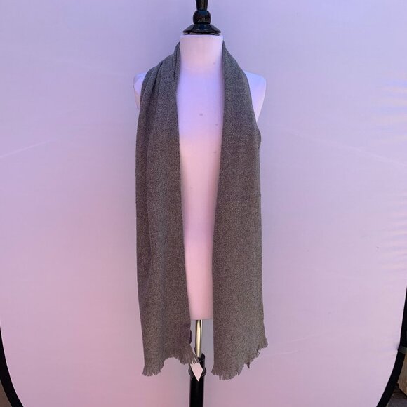 Nordstorm Men's Shop Cashmere Scarf Gray - Picture 4 of 5